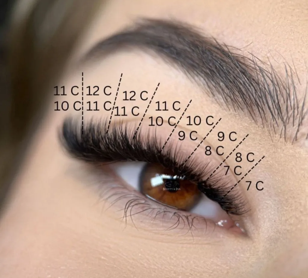 0.05 Mixed Lengths Mega Volume Lash Extensions