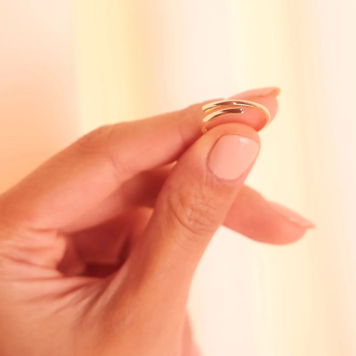 10k Solid Gold Open Twirl Ring