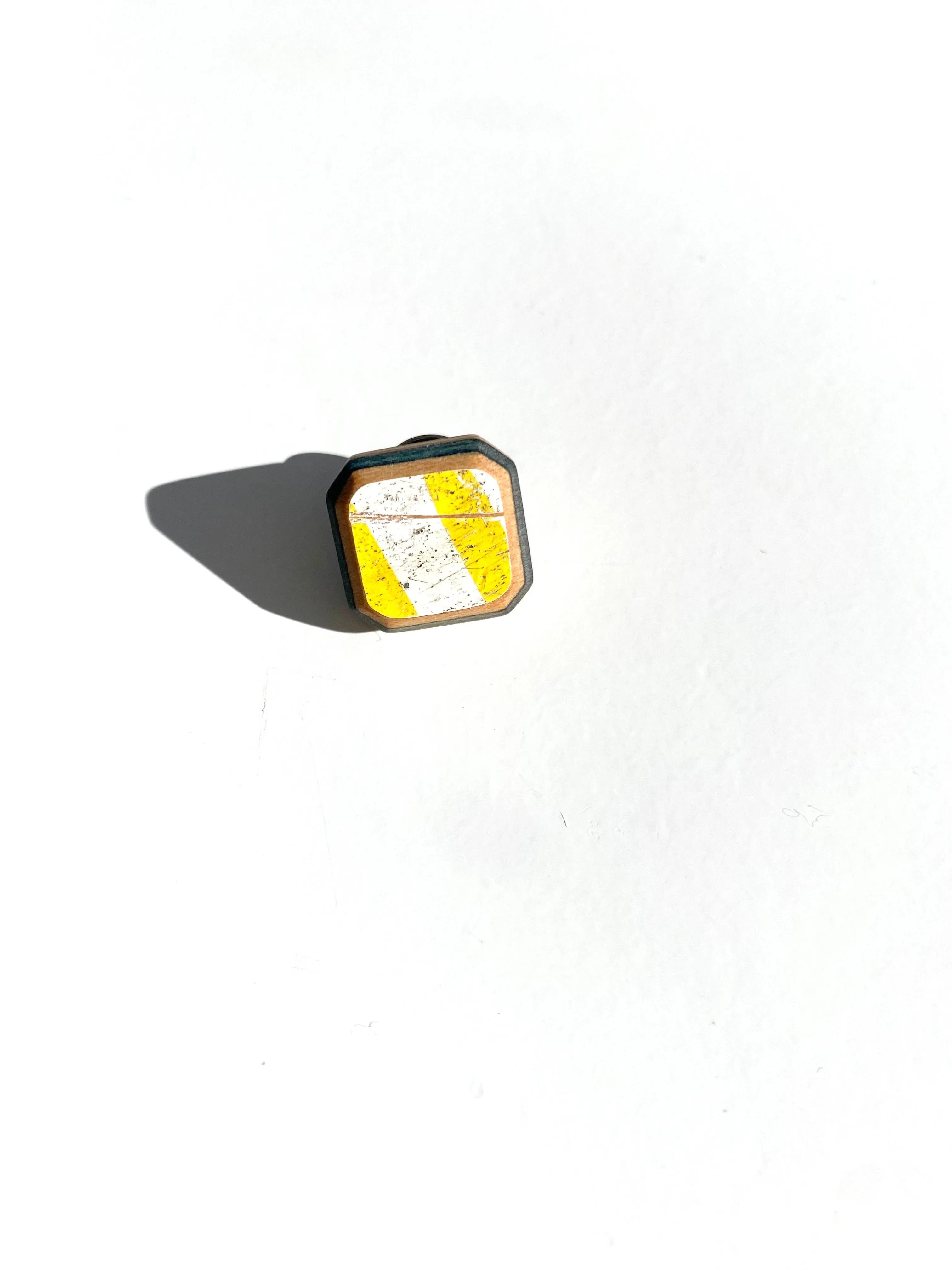 1" Gem Pin