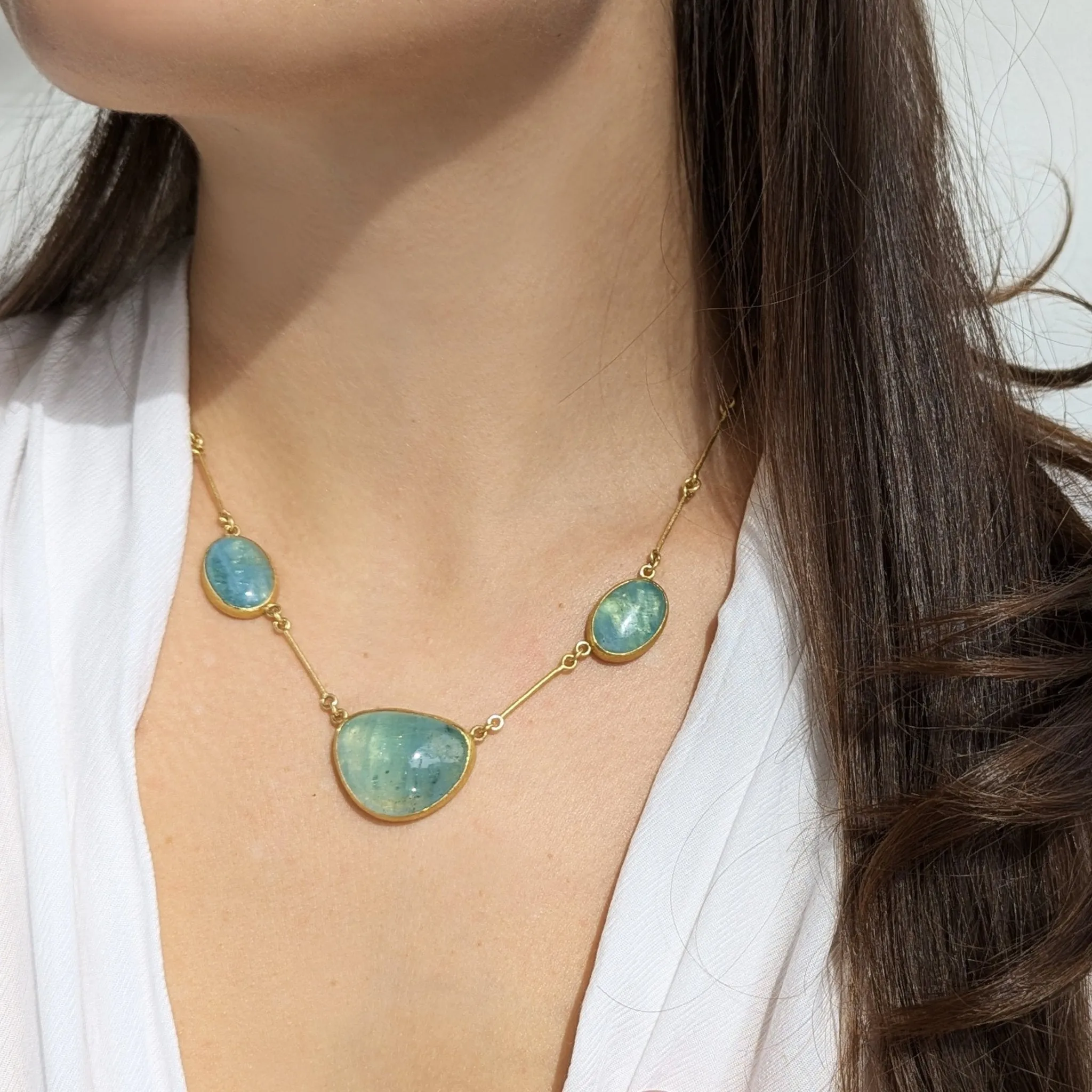 22 & 18K Segmented Bar Chain Necklace with Three Cabochon Aquamarines