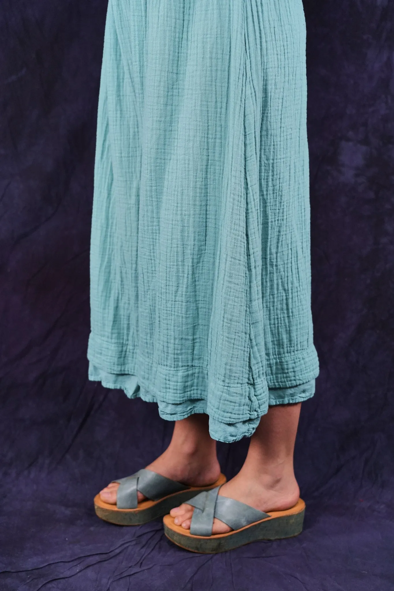 3353 Crop Gauze/Lawn Petaloon Turquoise