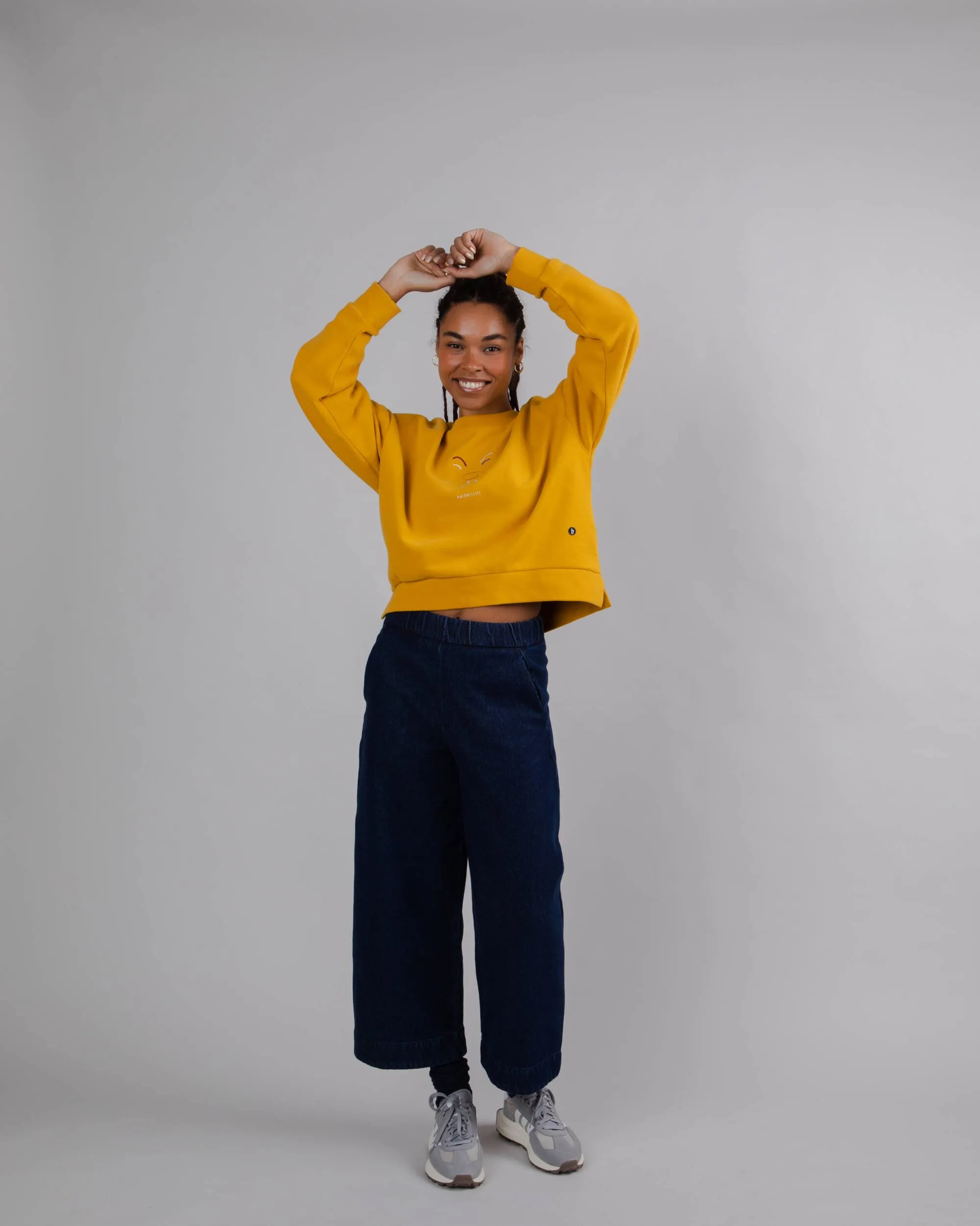 Animalistic Rounded Sweatshirt Gold