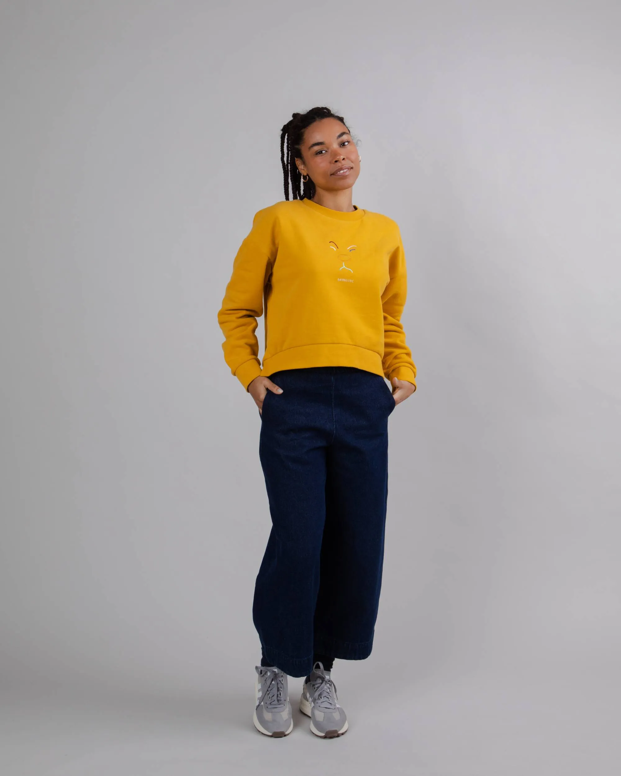 Animalistic Rounded Sweatshirt Gold