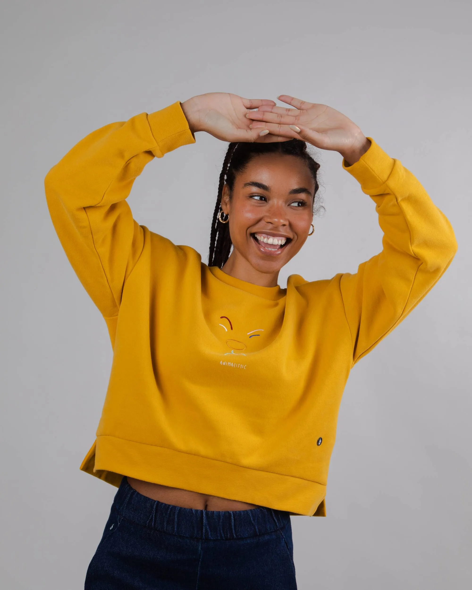 Animalistic Rounded Sweatshirt Gold