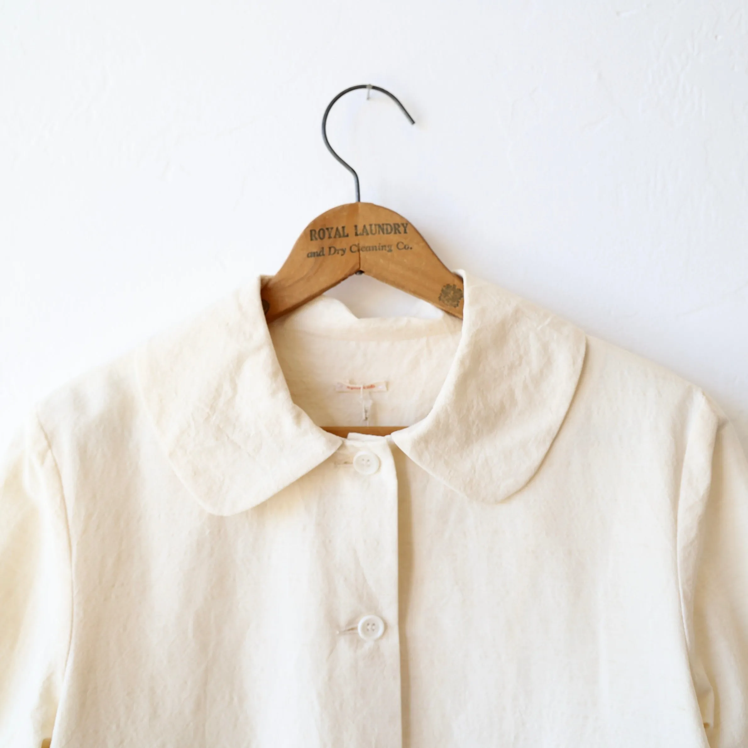 Apuntob Rounded Collar Jacket - Natural