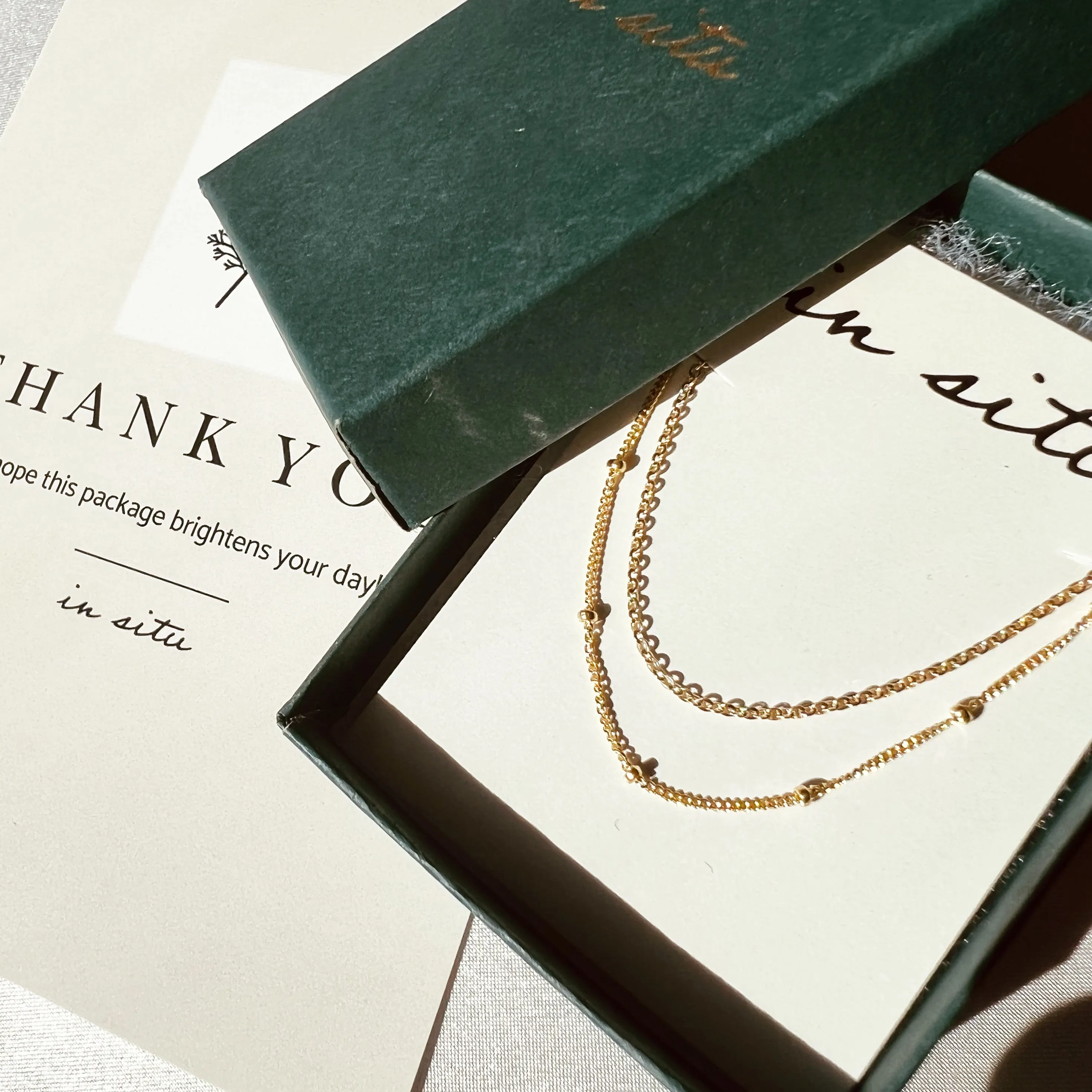 AZALEA NECKLACE