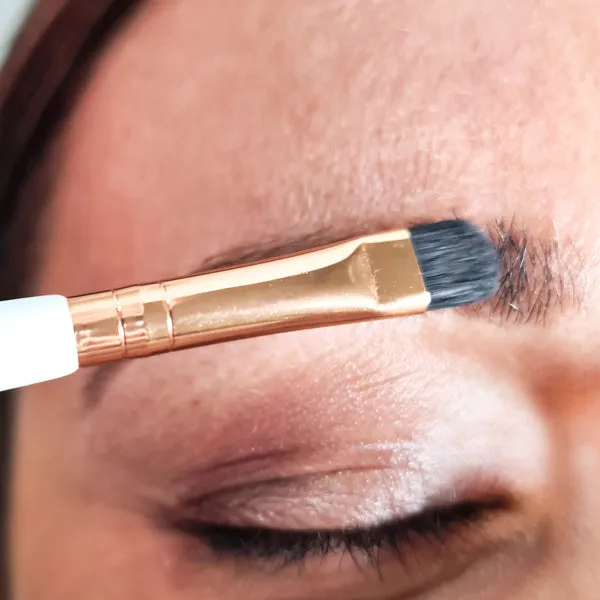 Barneys Brow Pro Rounded Brush B03 - Classic