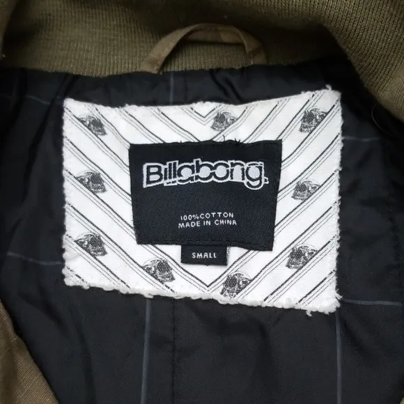 Billabong Camo Quilted Jacket Small