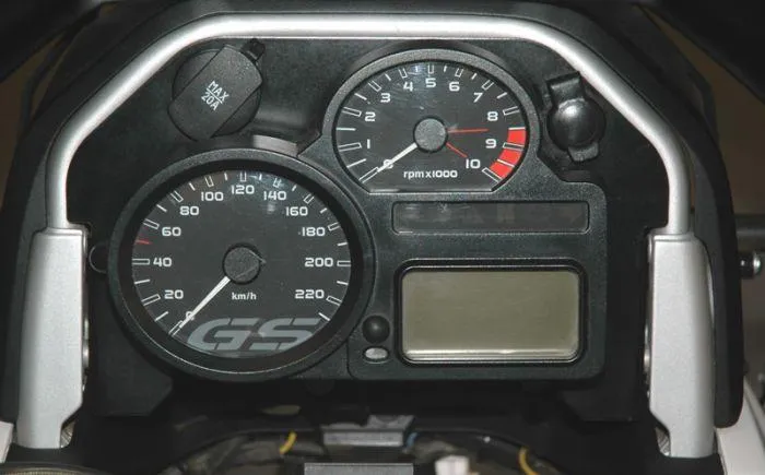 BMW R 1200 GS en Adventure Touratech cockpit afwerking met 12v