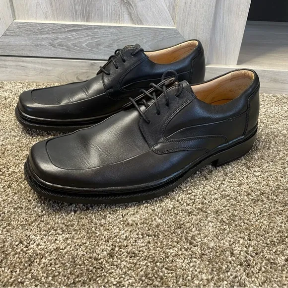 Bostonian Men's Ipswich Apron Oxford  BLACK 10.5