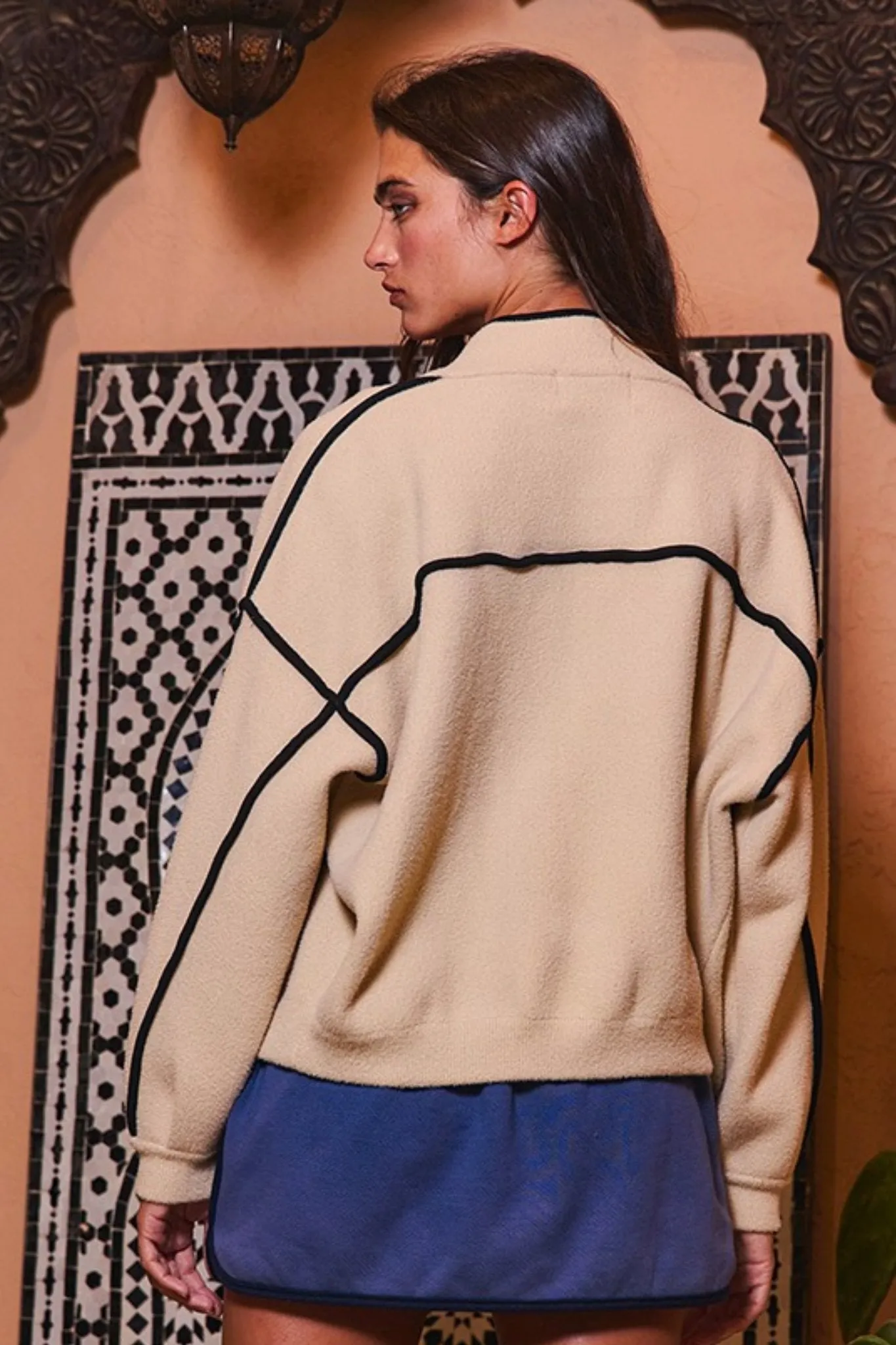 Bucket List: Pluffy Jacket in Taupe & Black