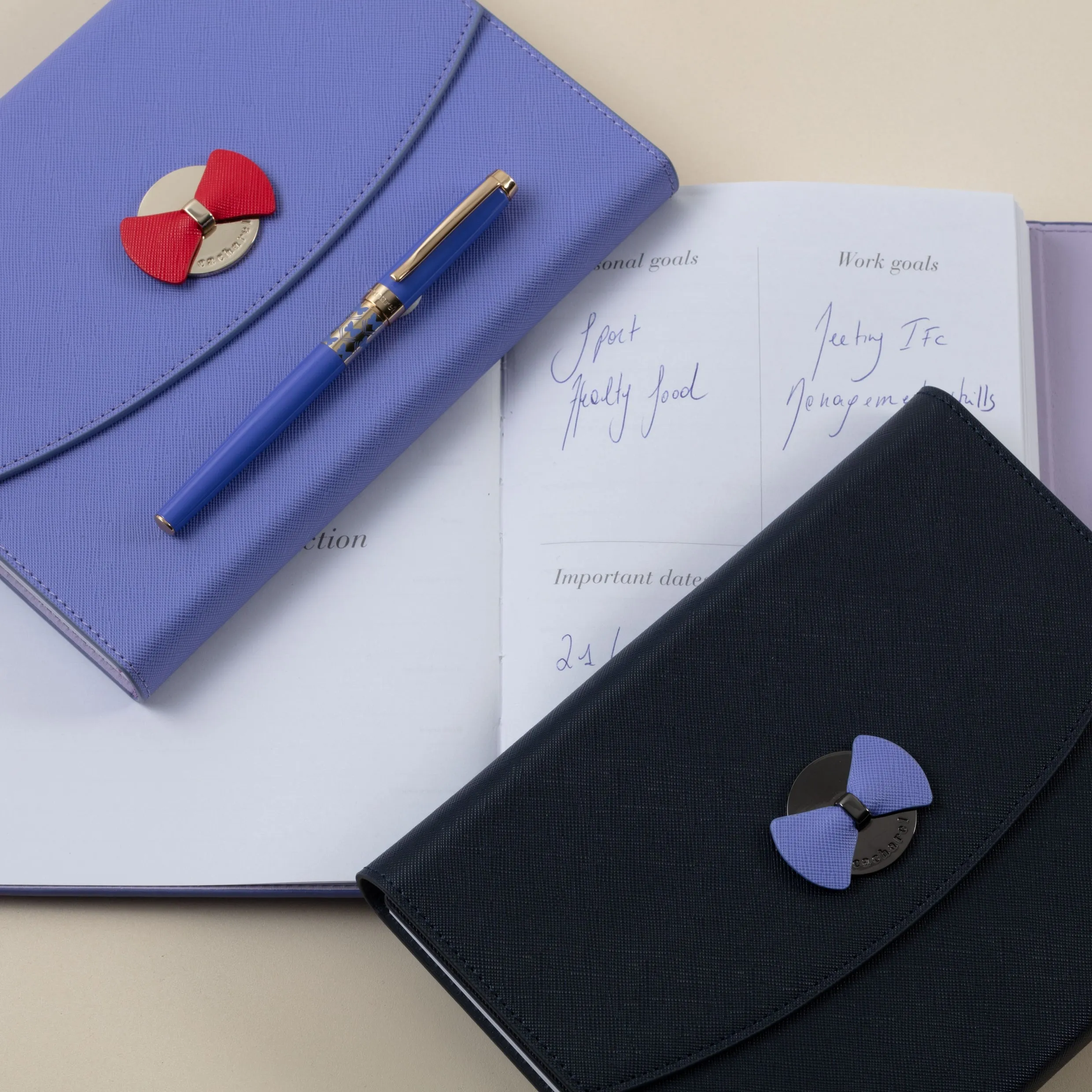 Cacharel CNM034N-Agenda Hortense Navy