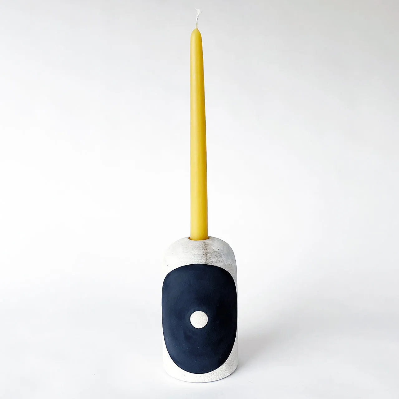 Candle Taper: Black Hole