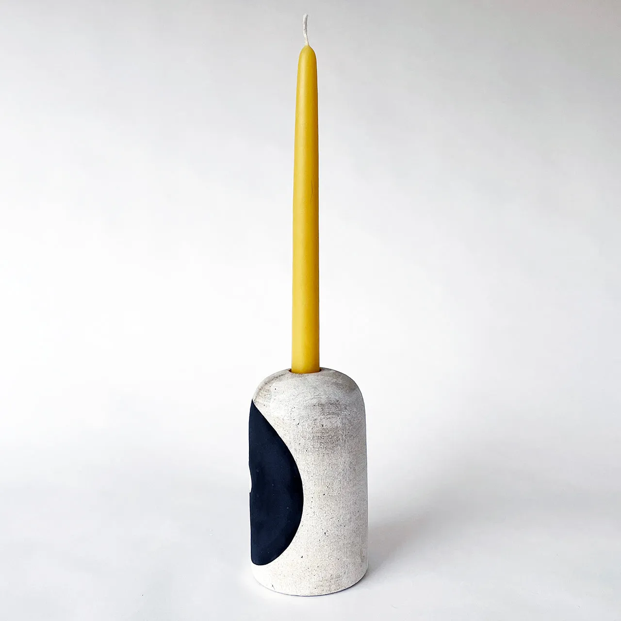 Candle Taper: Black Hole