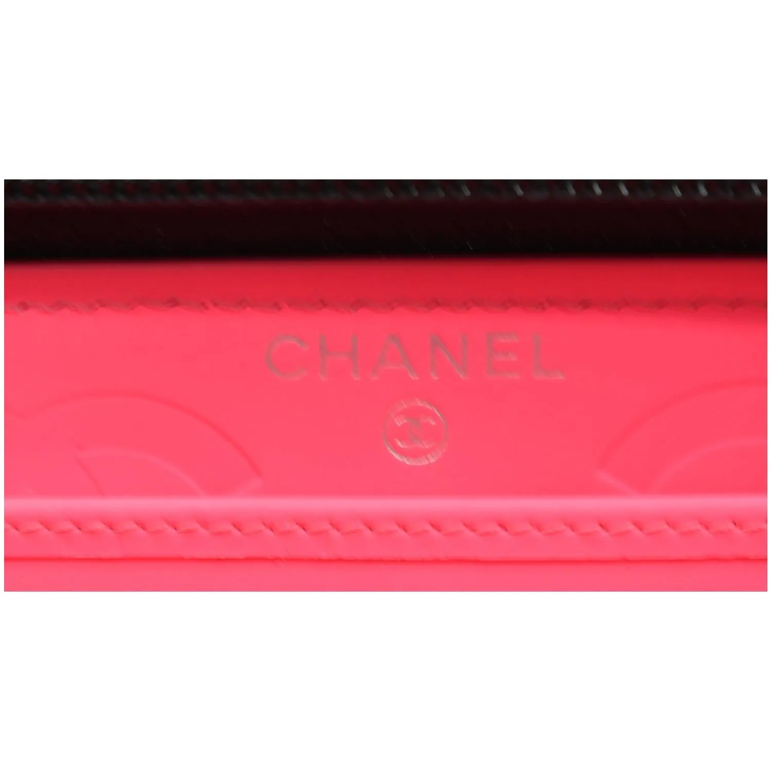 CHANEL Cambon Ligne Quilted Leather Zippy Wallet Black