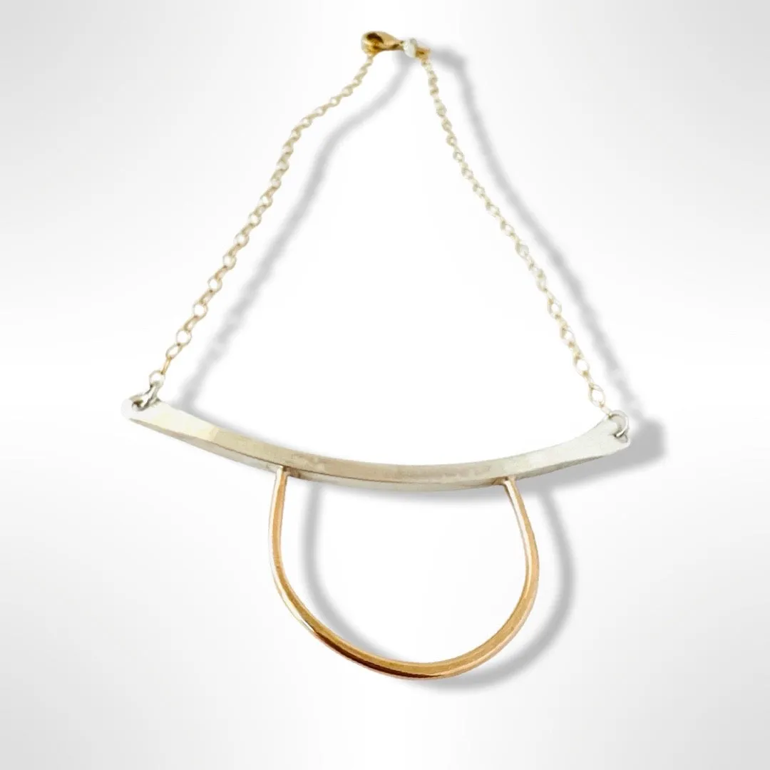 Chloe Wide Arc Necklace