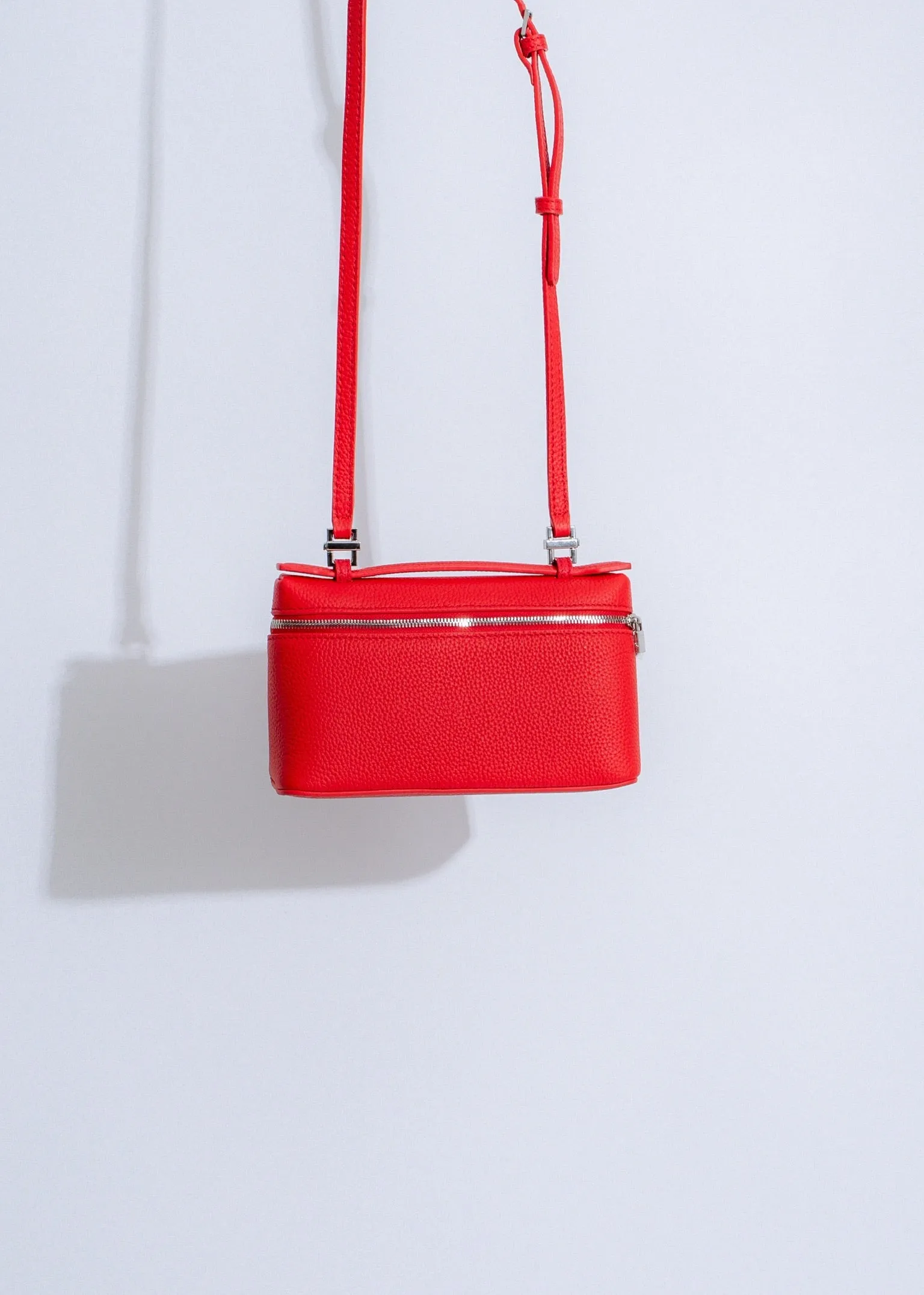 City Sleek Crossbody Handbag Red