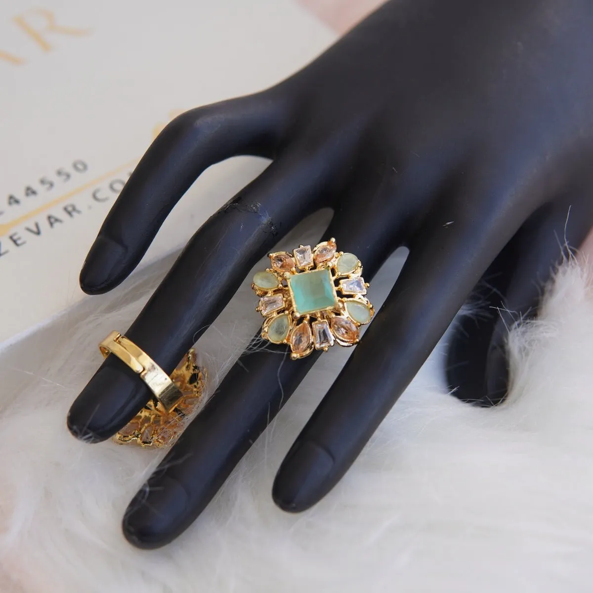 Colorful Zircones Finger Ring