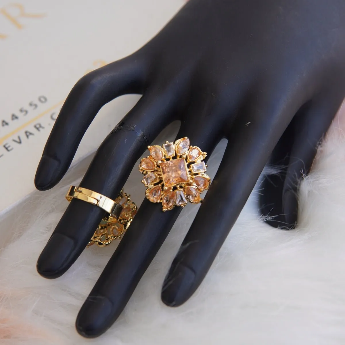 Colorful Zircones Finger Ring