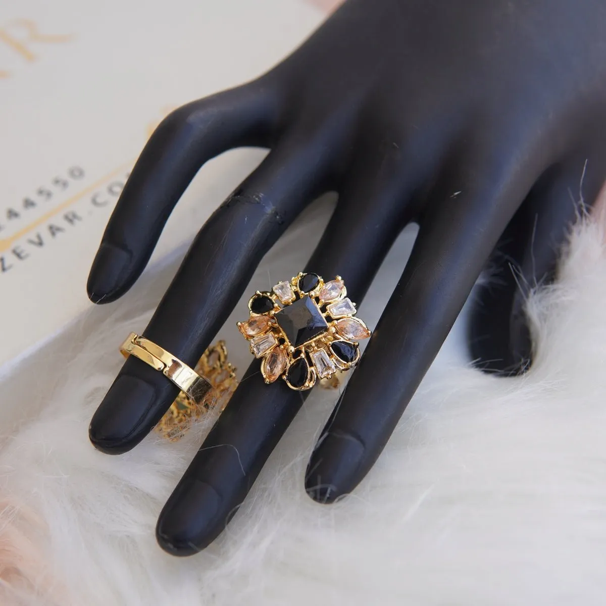 Colorful Zircones Finger Ring