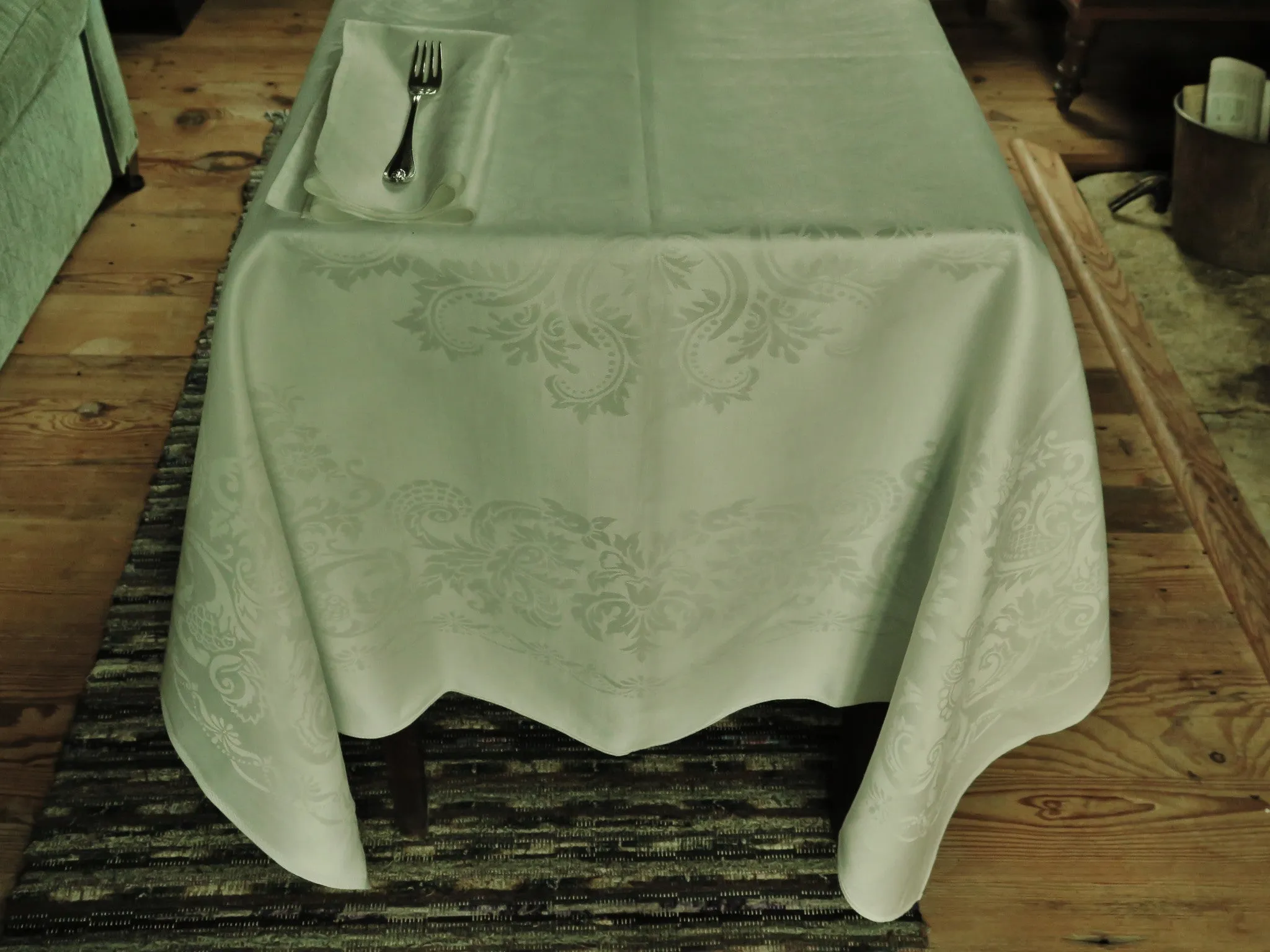Dalsjofors Sweden Double Damask Linen I - Cloth & 6 Napkins