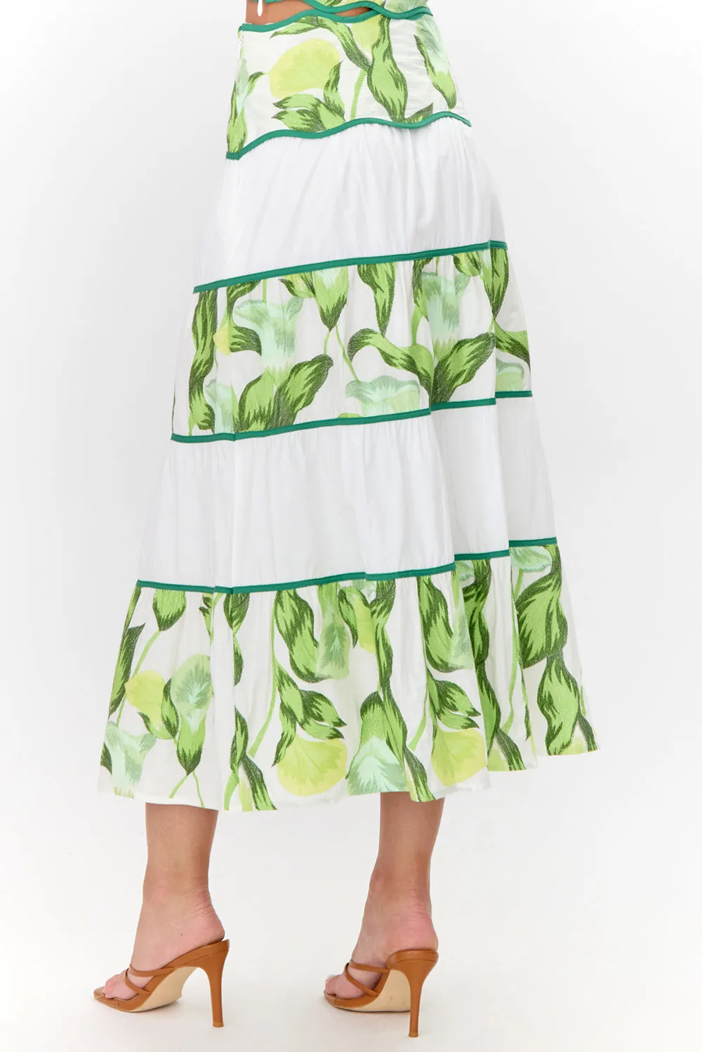 Daphne Embroidered Scalloped Trim Set