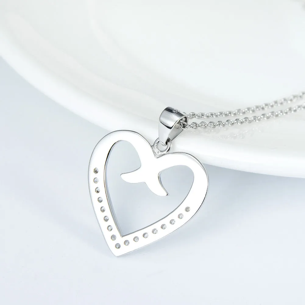 Enchant Heart with a Tender Kiss Pendant Necklace
