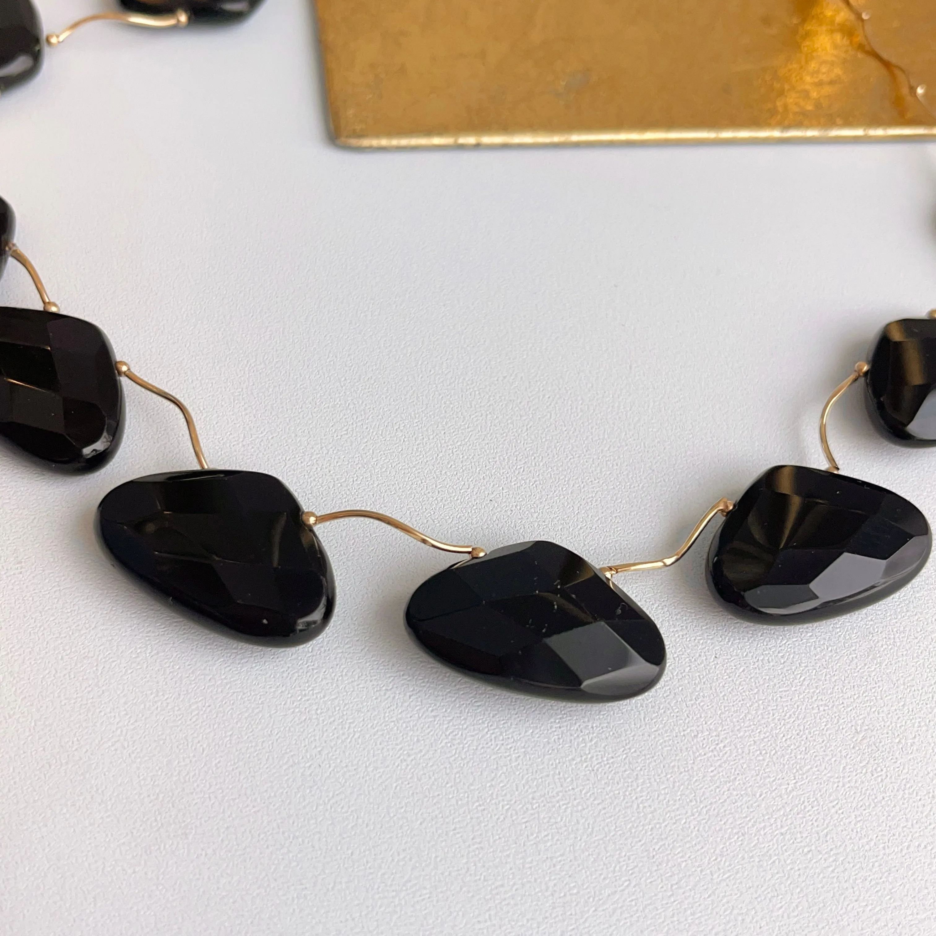 Estate 14KT Yellow Gold Segmented Triangle Black Onyx Necklace