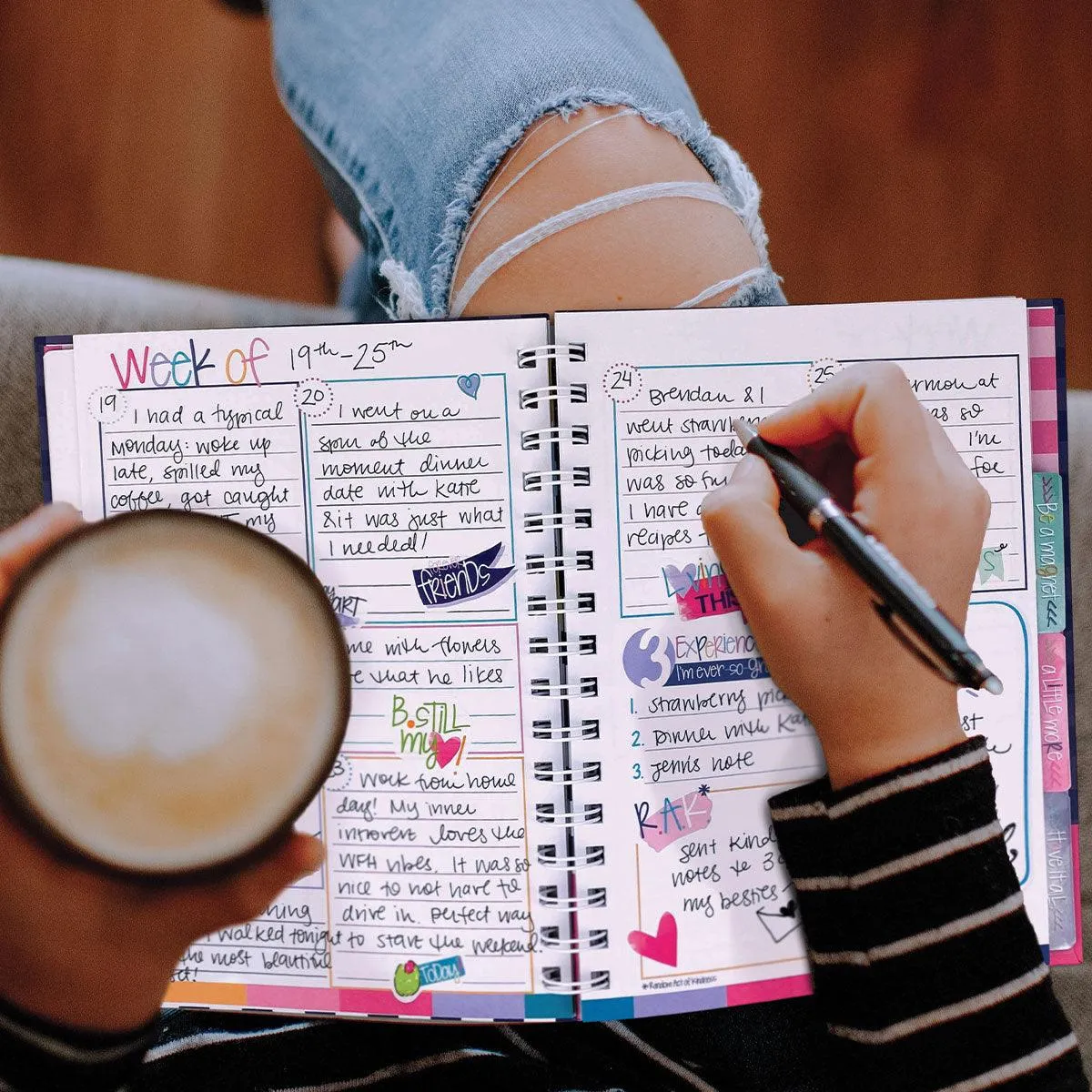 Gratitude Finder® Journals Bundle of 5 | Gratitude Journals to Help You Find Joy Every Day | Share the Gift of Gratitude