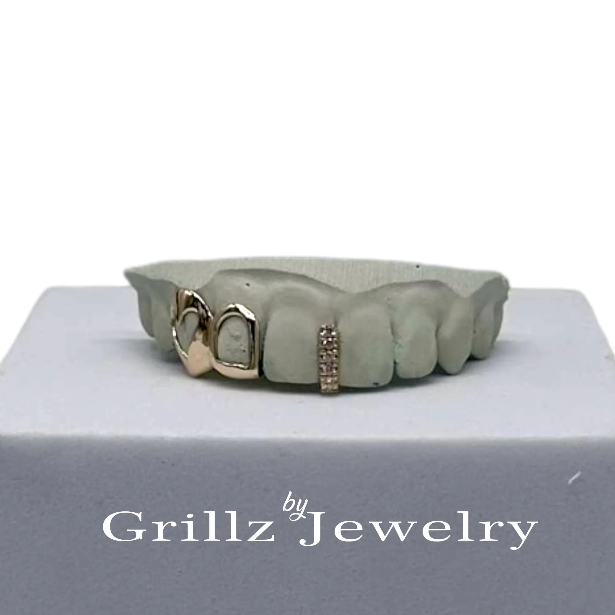 Grillz open heart shape