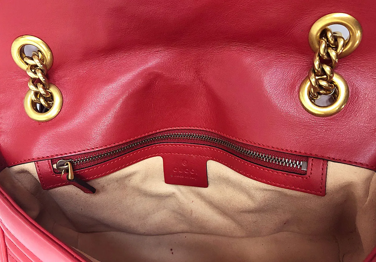 Gucci GG Marmont Small Matelassé Shoulder Bag