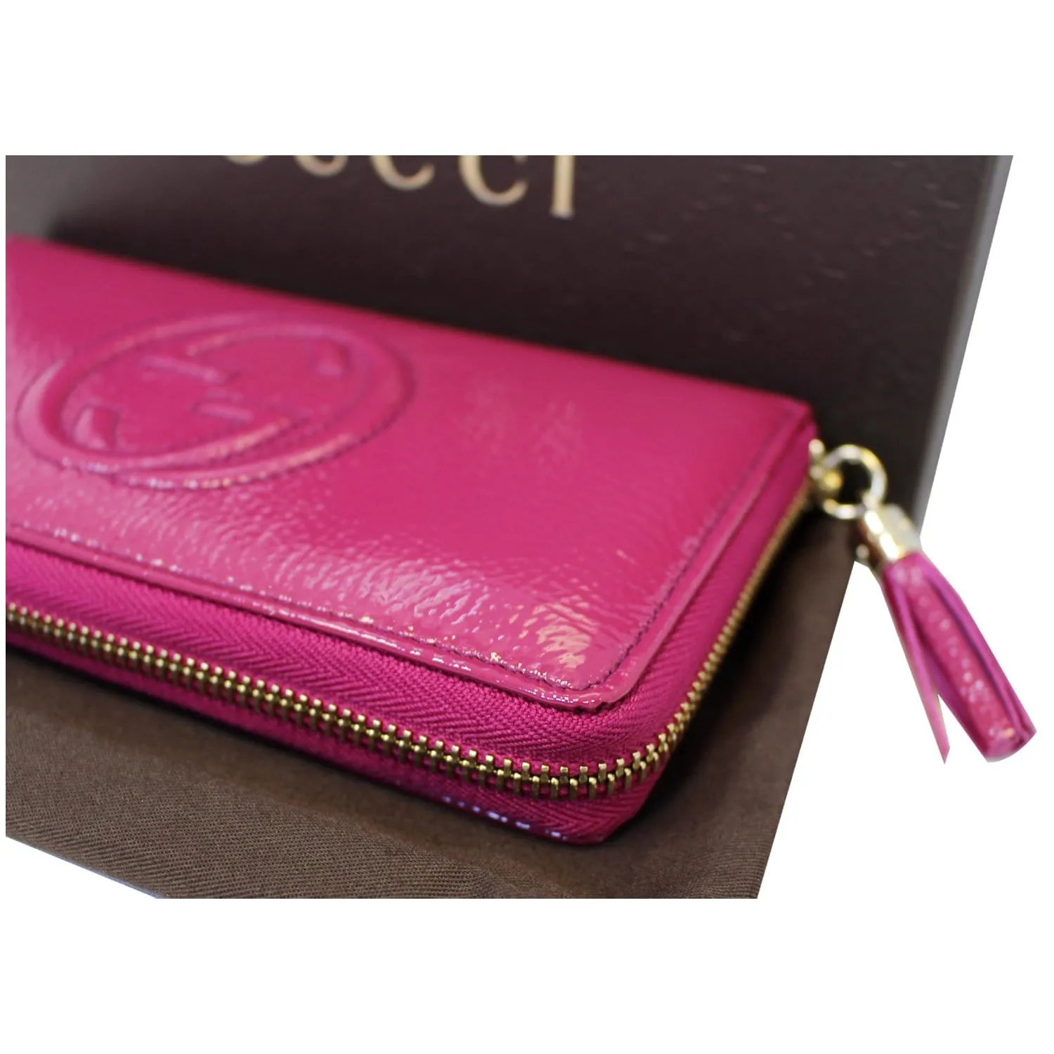 GUCCI Soho Interlocking G Leather Zip Around Wallet Fuchsia