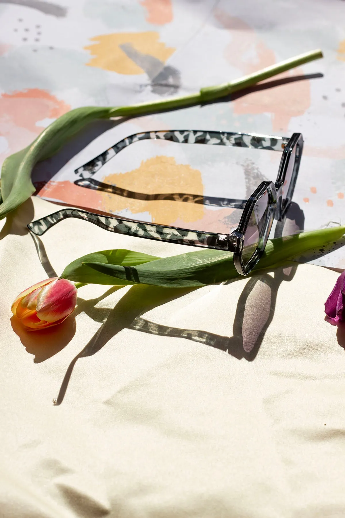 Heptagon Rounded Sunglasses