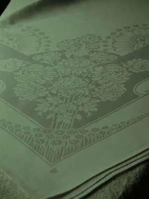 Irish Double Damask with a touch of Clarice Cliff