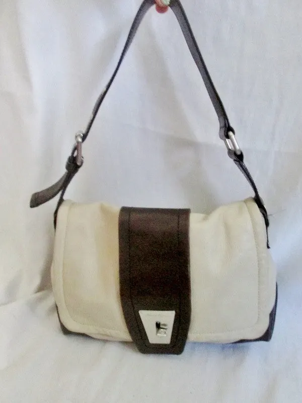 KENNETH COLE  pebbled leather handbag clutch Satchel Shoulder Bag CREME WHITE BROWN