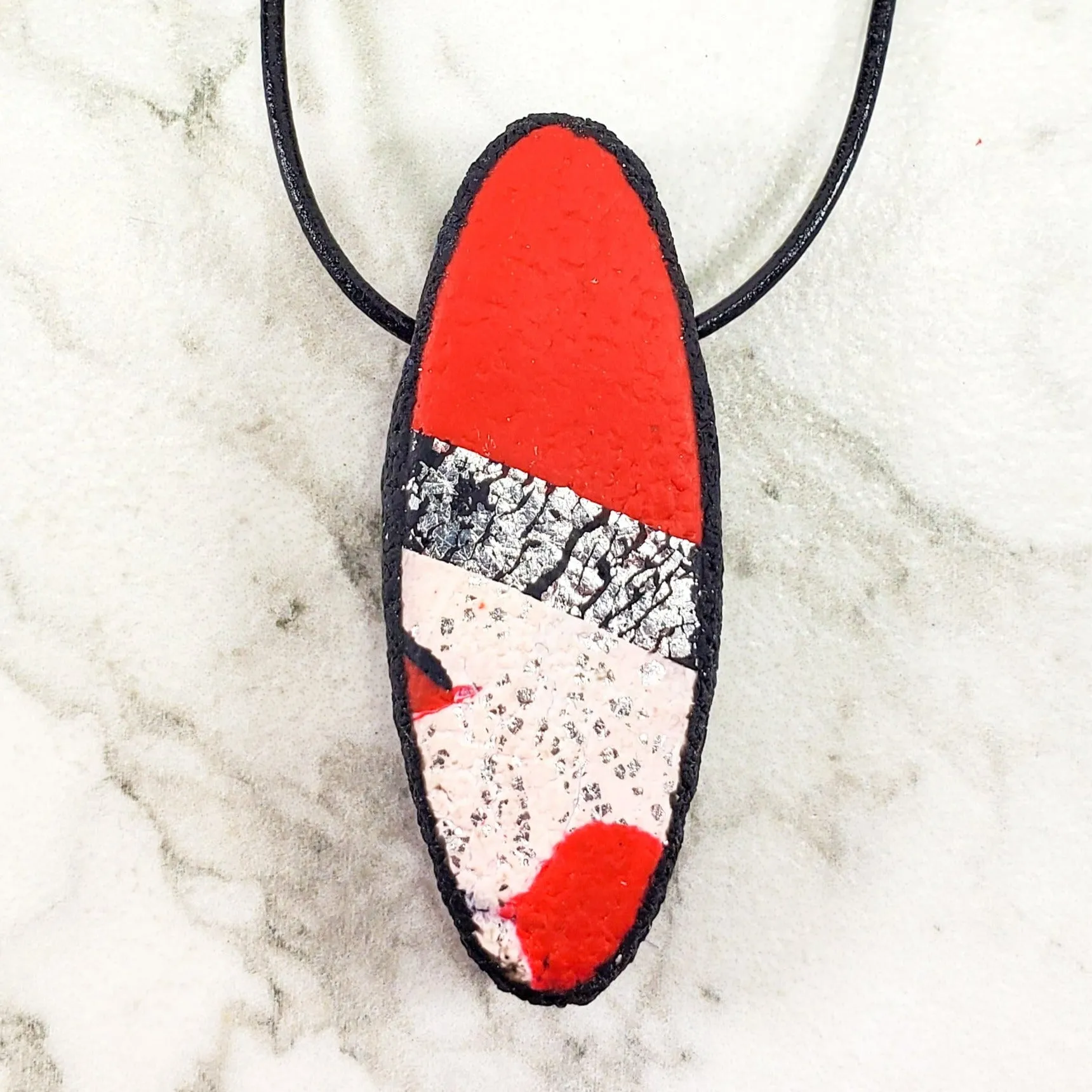 Long Oval Pendant - Scarlett