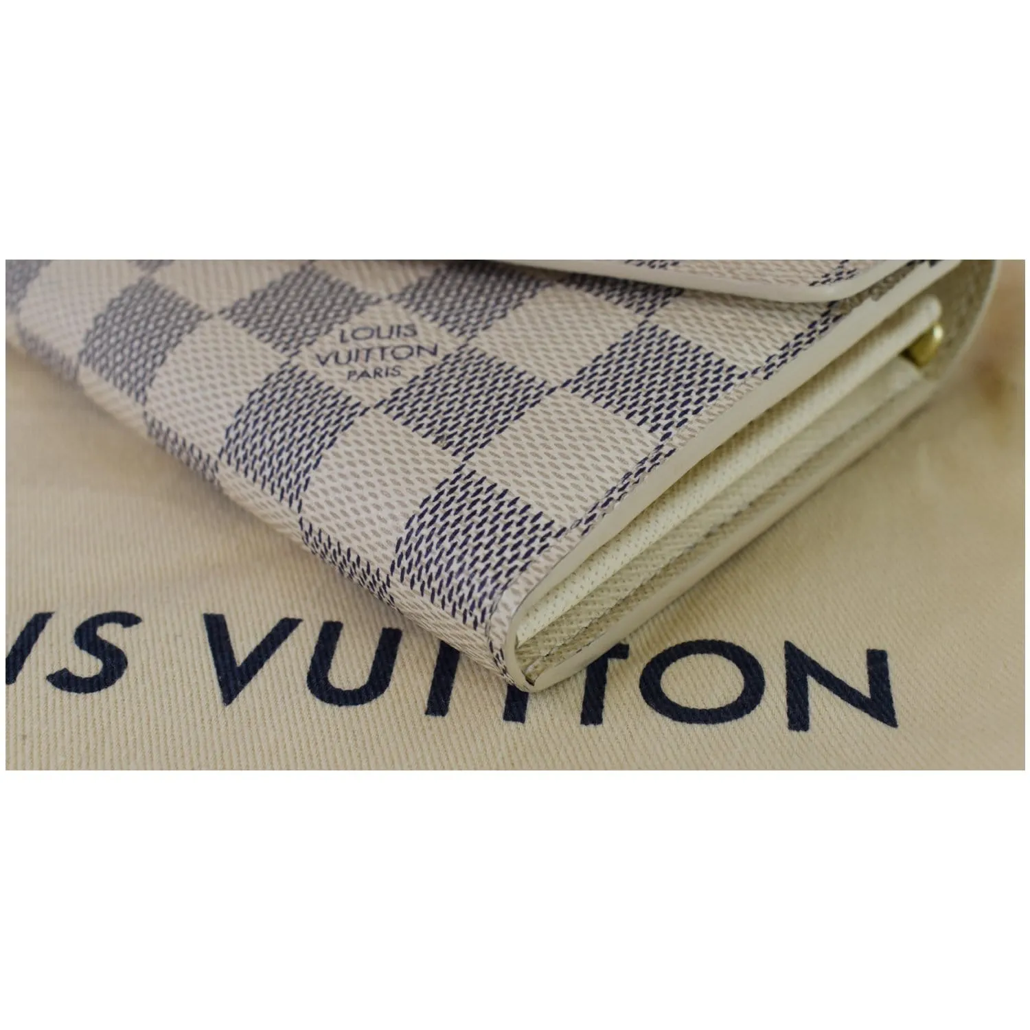 LOUIS VUITTON Damier Azur Sarah Wallet White