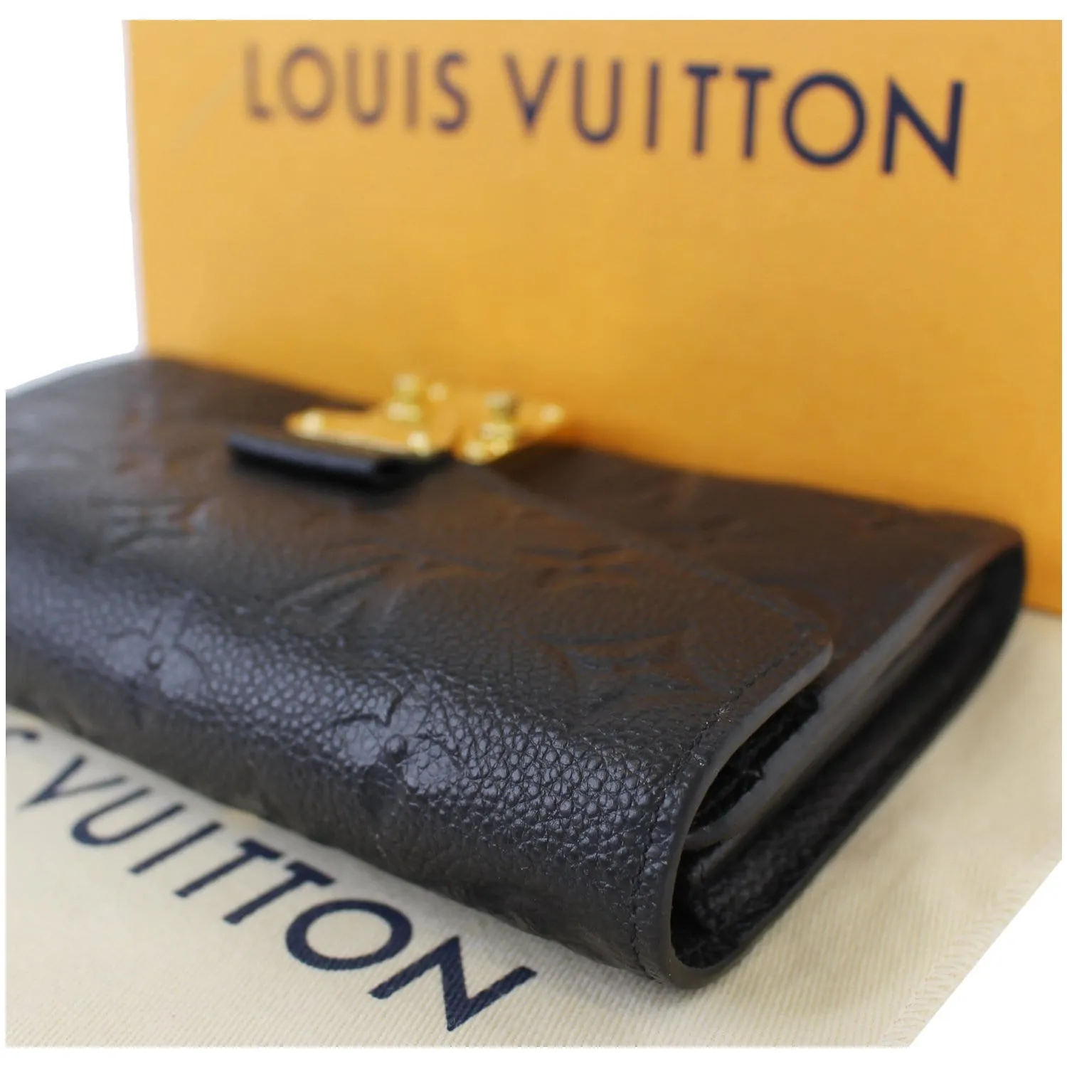 LOUIS VUITTON Metis Monogram Empreinte Leather Wallet Black
