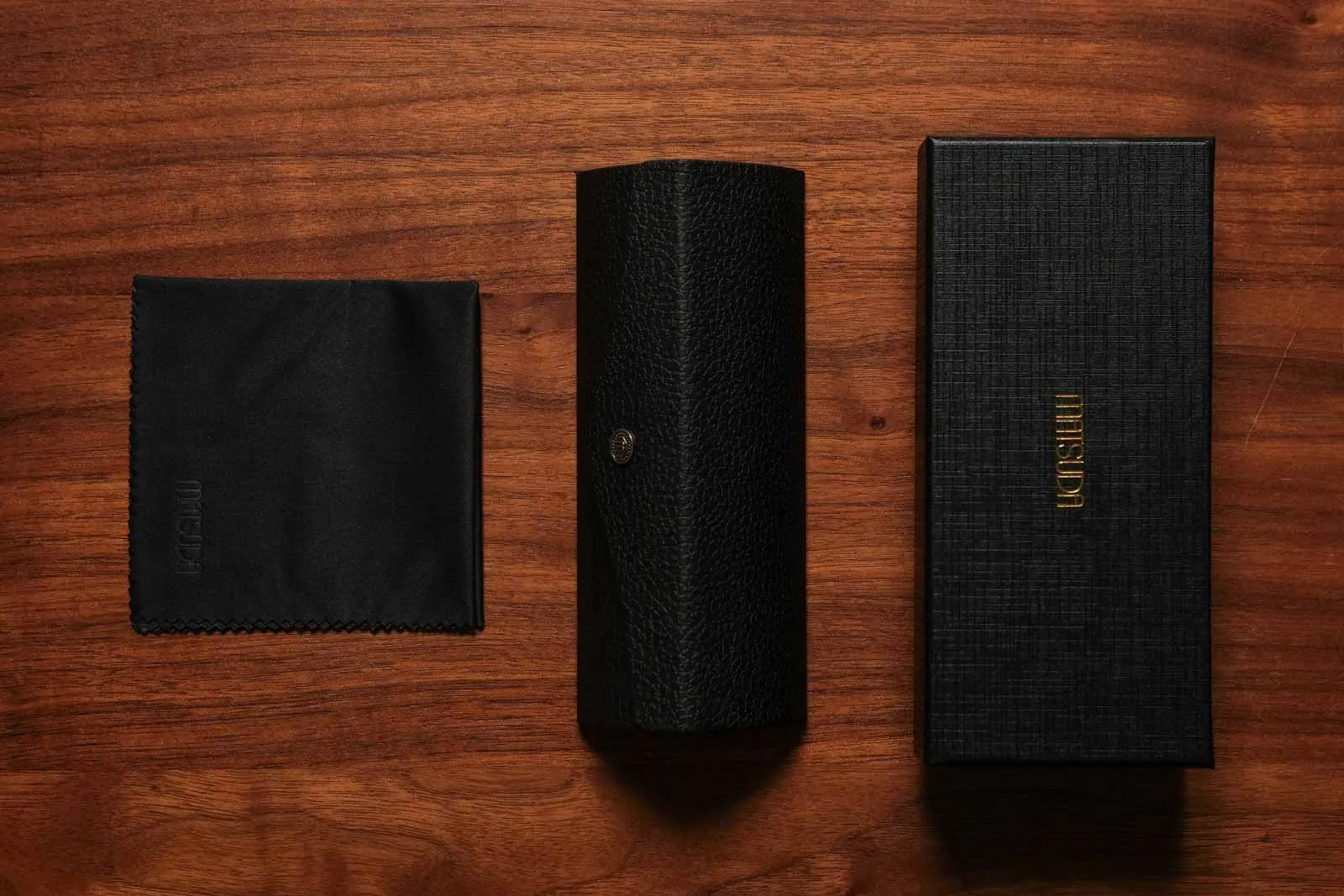 M3087 - Matte Black Café Pink
