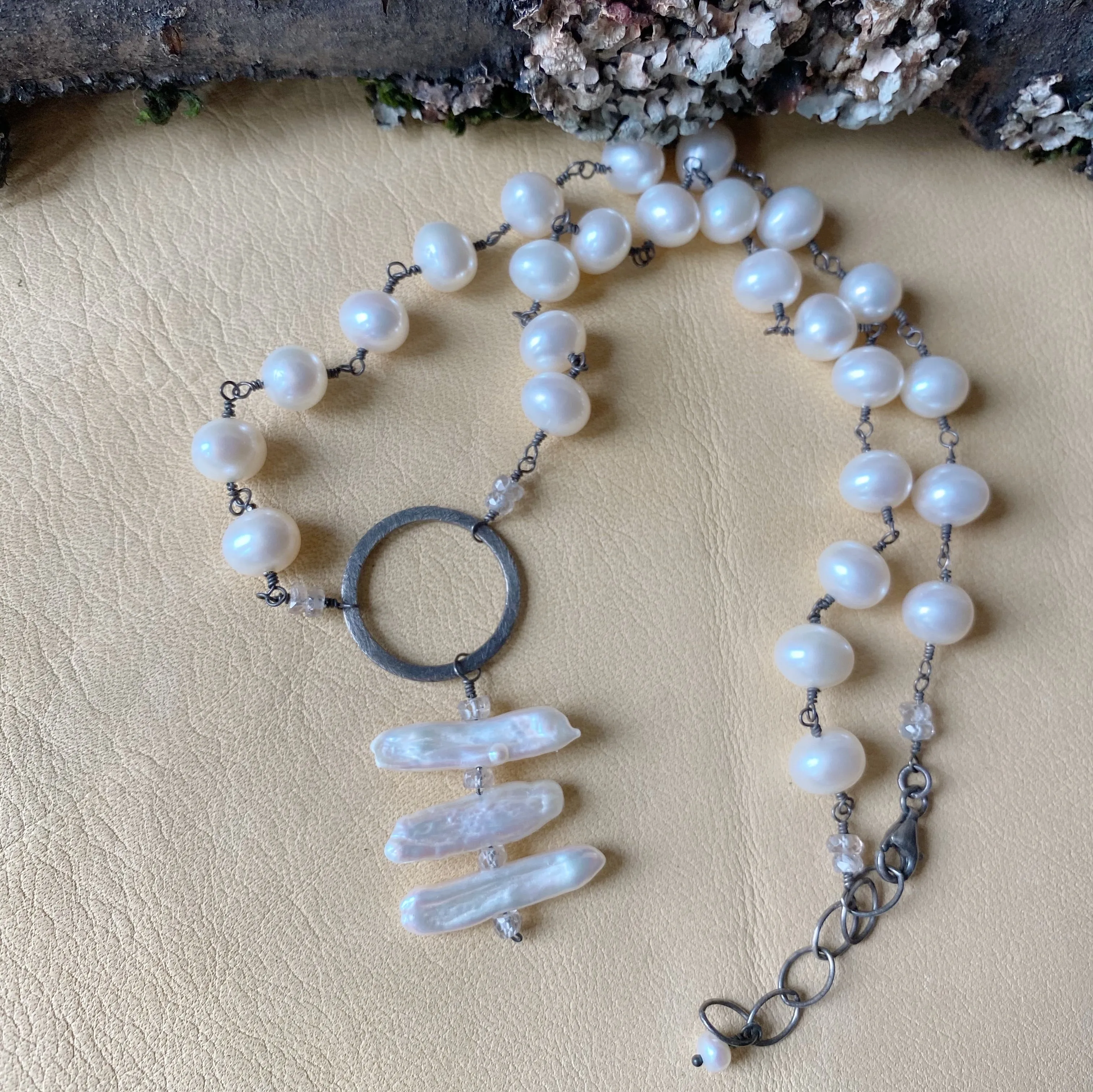 Mixed Pearl Necklace