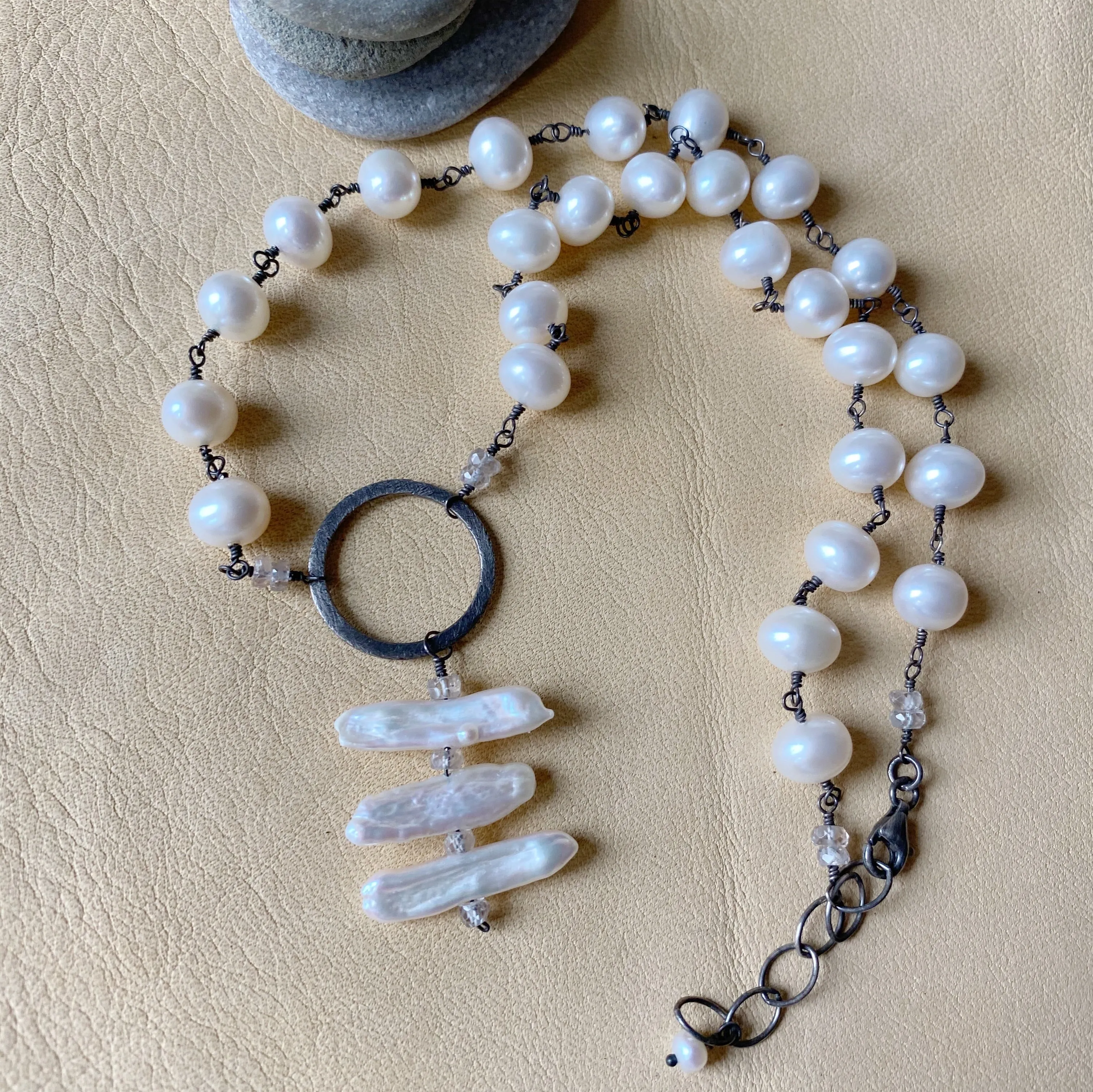 Mixed Pearl Necklace