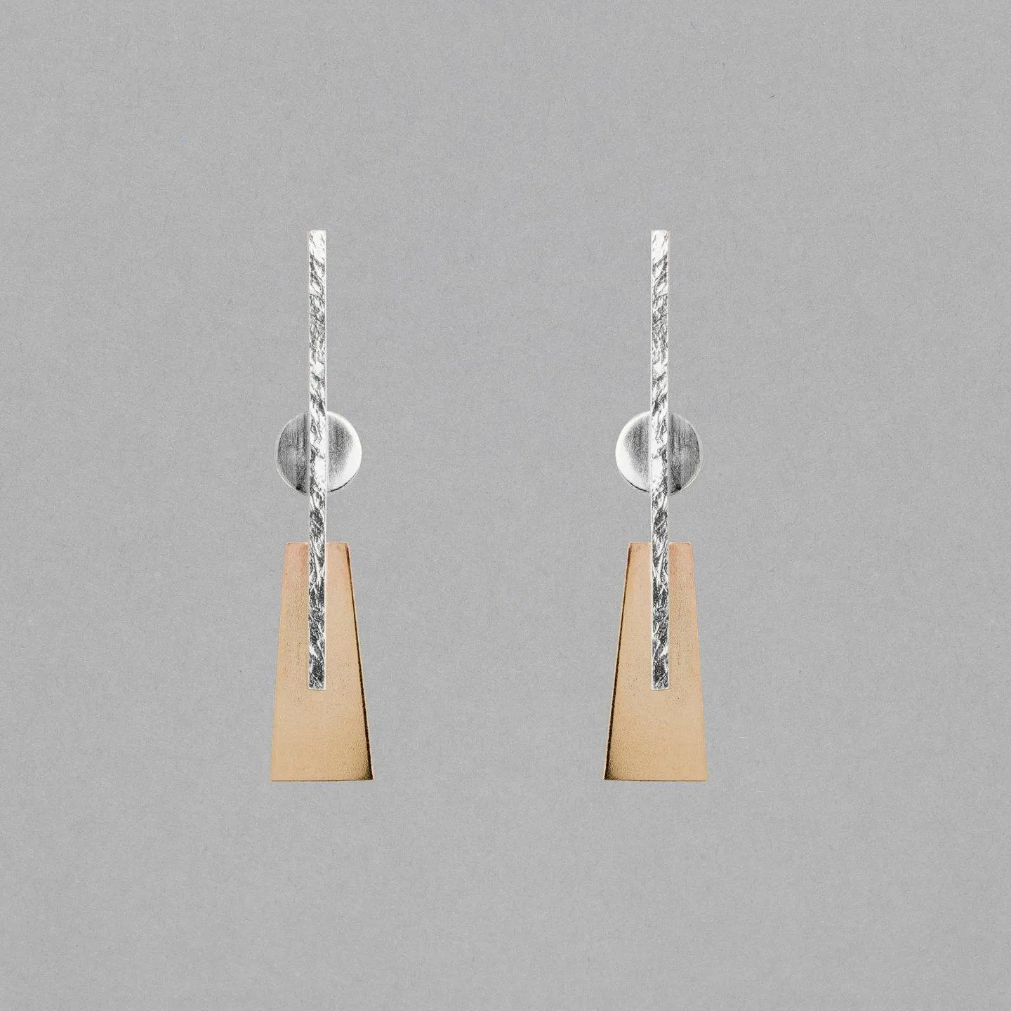 MOONTOWER TWO-TONE EARRING