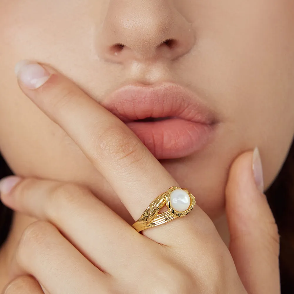 Mother of Pearl Moonlight Ring