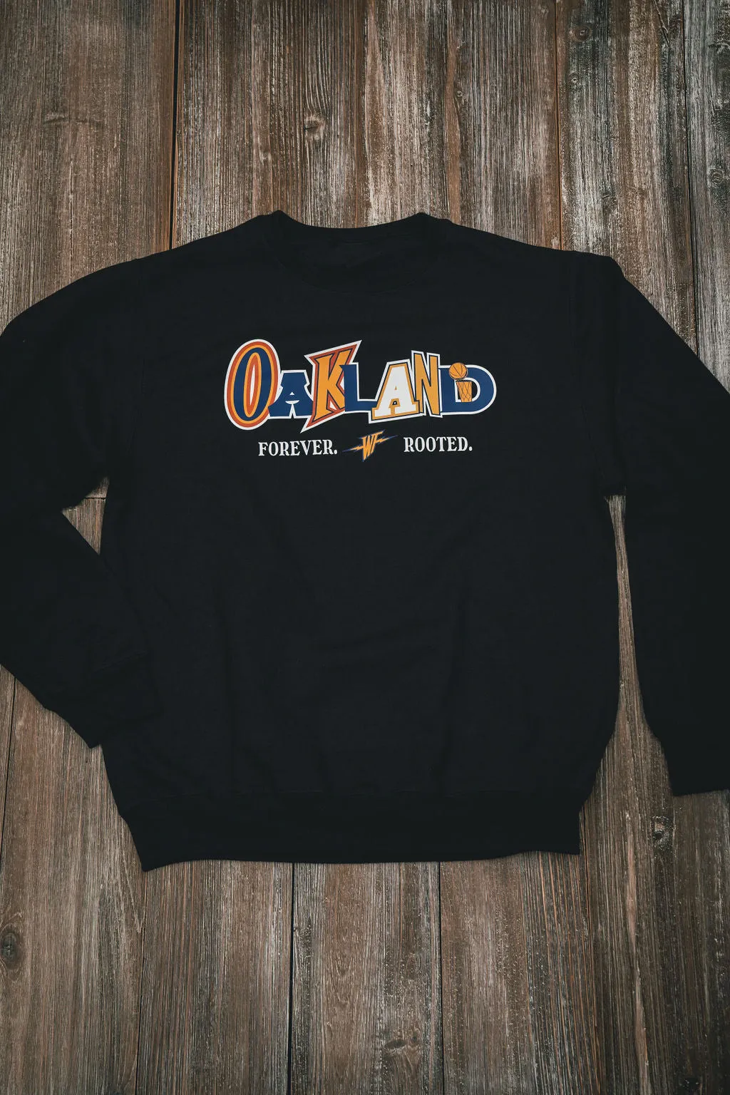 OAKLAND MIXED FONT (BLACK) CREWNECK SWEATER