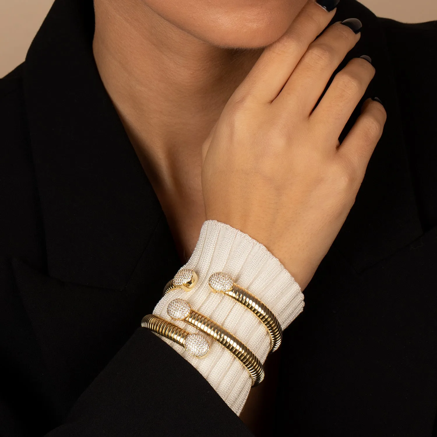 Pave Rounded Claw Snake Bangle Bracelet