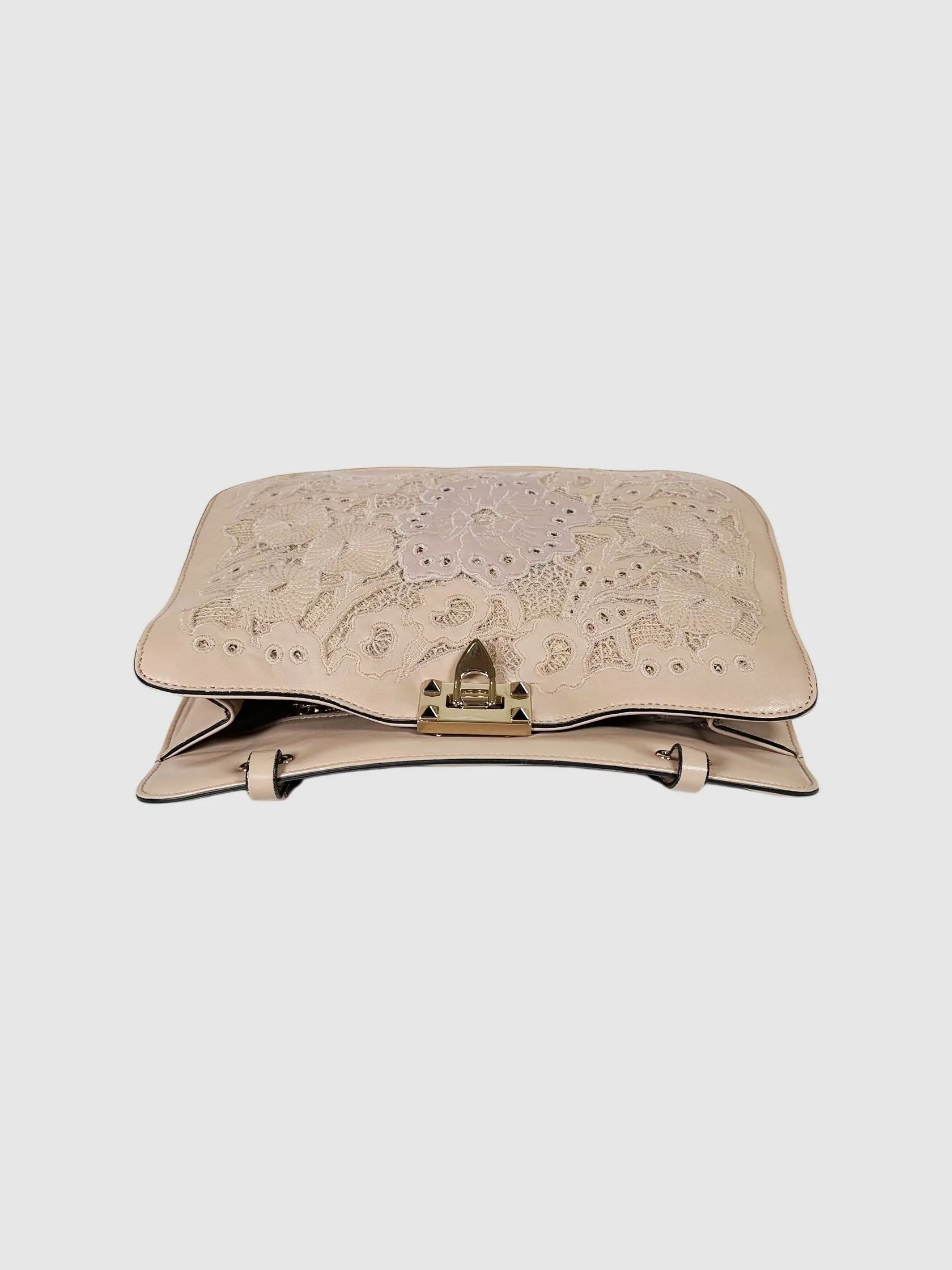 Rockstud Flip-Lock Lace Shoulder Bag
