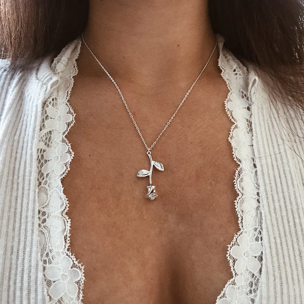 Rose Pendant Necklace