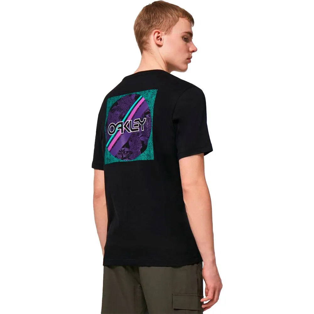 Rounded Flowers Tee