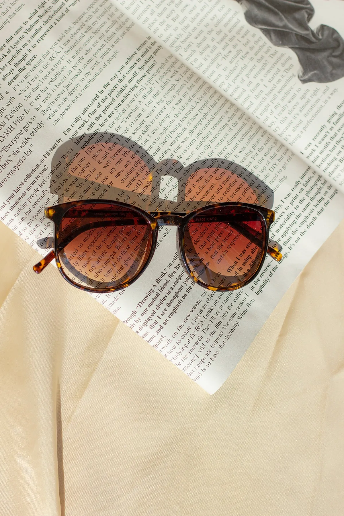 Rounded Full Classic Sunglasses