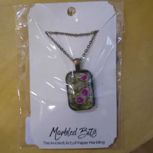 Rounded Rectangle Marbled Pendant Necklace